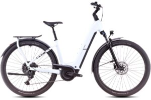 Cube Kathmandu Hybrid ONE 800 polarwhite´n´black Easy Entry 46 cm